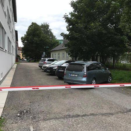 Akord Apartment Centrum With Free Parking Pärnu Exterior photo