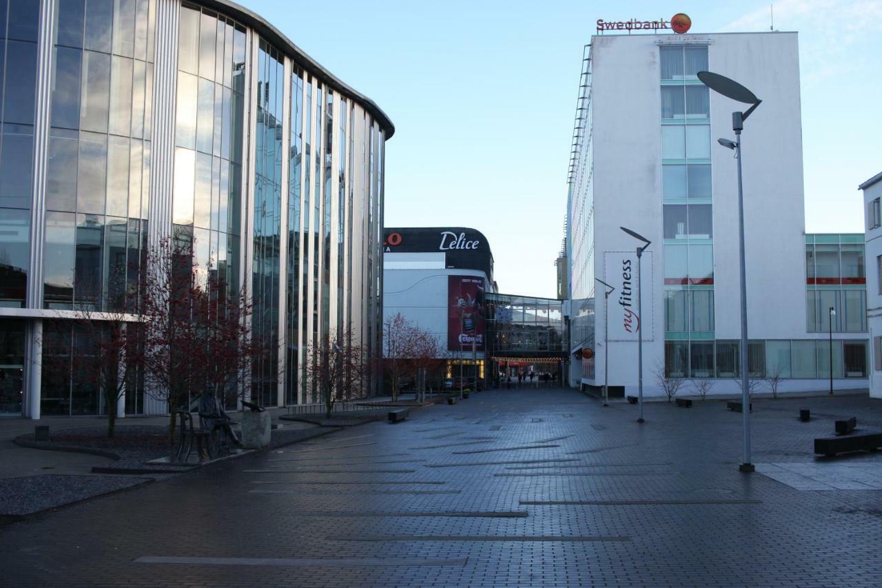 Akord Apartment Centrum With Free Parking Pärnu Exterior photo